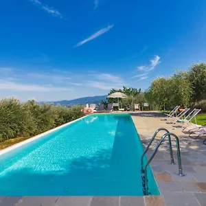 Tenuta San Giovanni - Borgo Ai Rovai Lucques